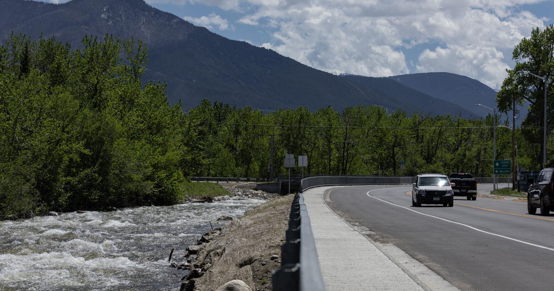 Snowmelt puts carbon county river under a flood watch - Vimarsana News
