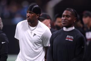 FOOTBALL-NFL-ATL-CAR/