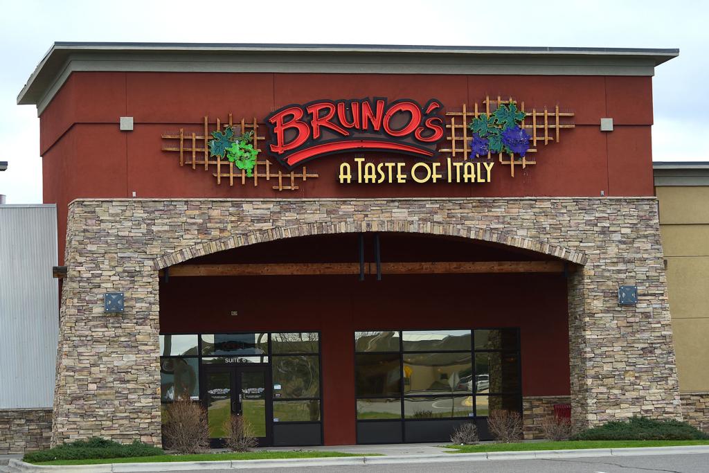 Bruno S Italian Restaurant To Close Neighboring Asian Sea Grill