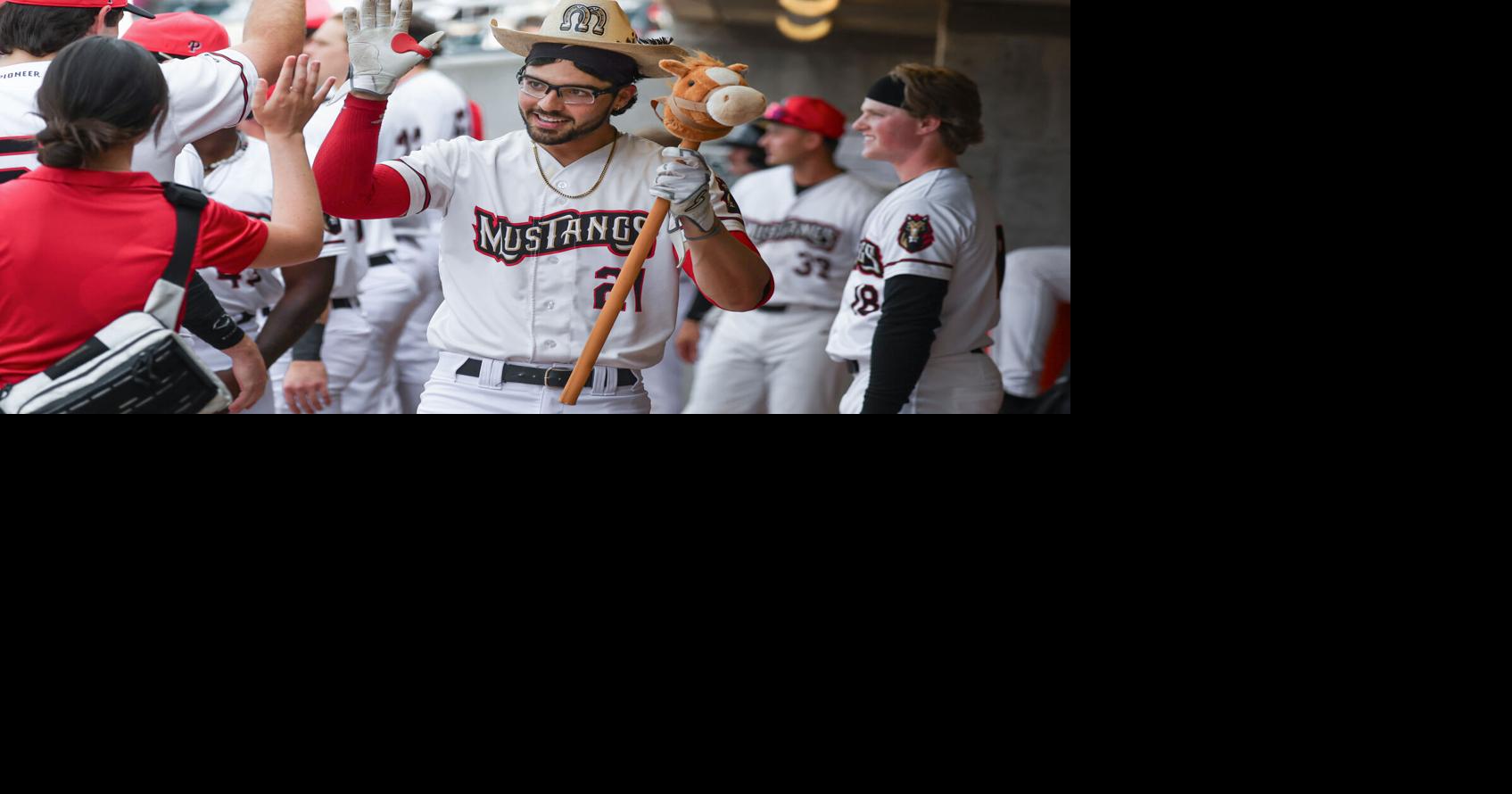 Photos: Idaho Falls at Billings Mustangs