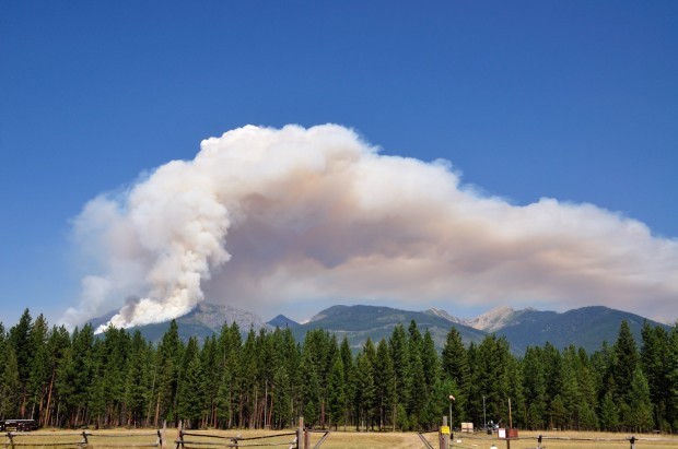 Condon Mountain fire crews brace for high temperatures