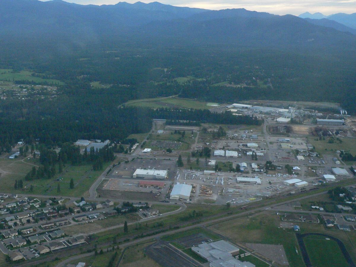 Weyerhaeuser to close all Columbia Falls lumber and plywood mills; 100