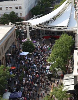 Photos: Alive After 5 fills North Broadway Thursday evening