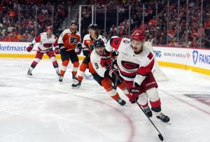 HOCKEY-NHL-PHI-CAR/