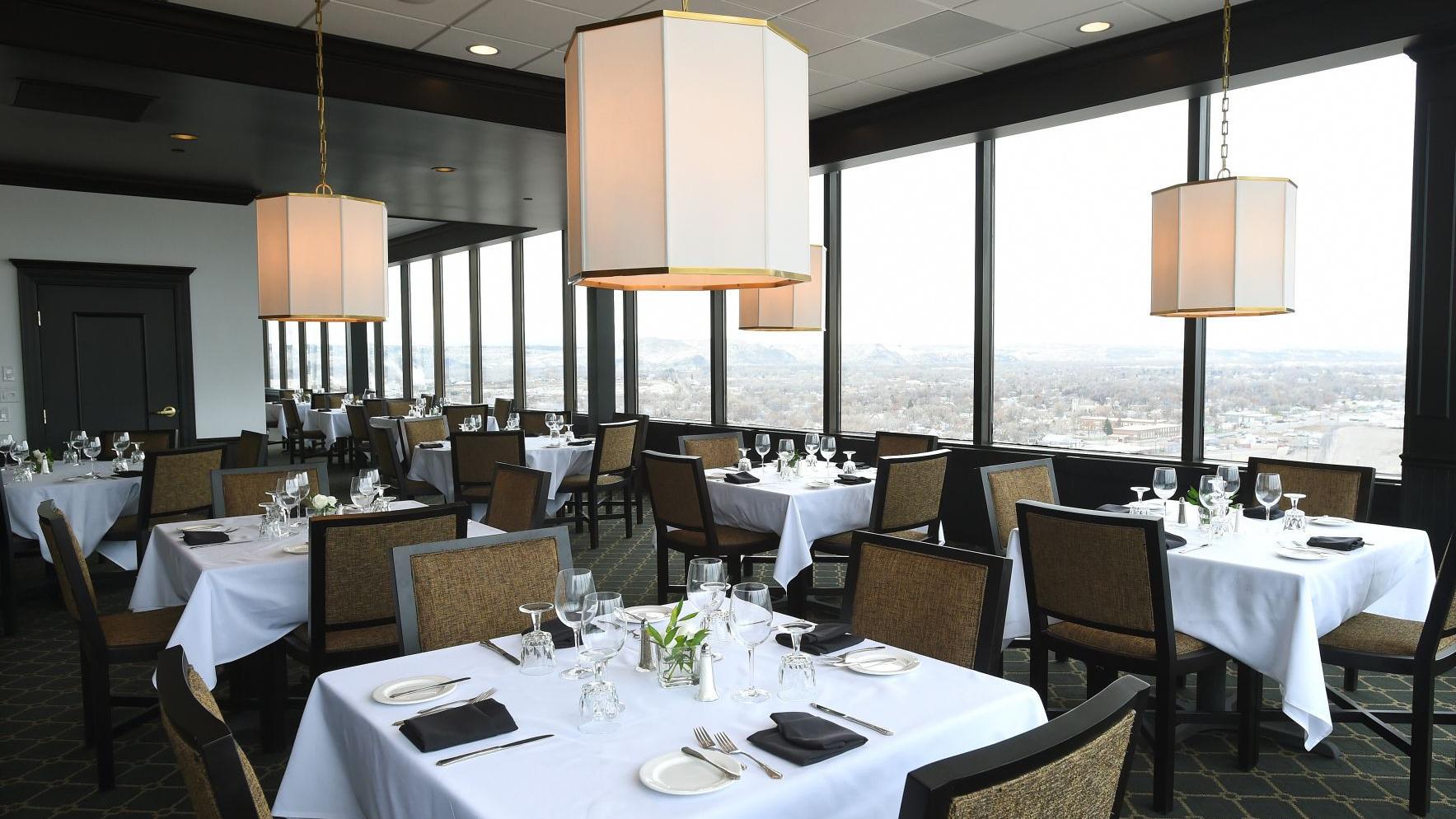 Billings Petroleum Club Completes Major Renovation Atop Downtown Hotel Business Billingsgazette Com