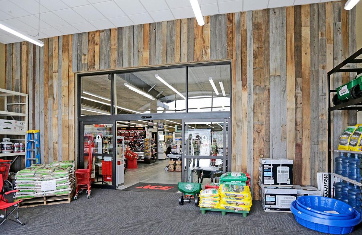 Construction Zone Ace Hardware Opens In Lockwood Construction Zone Billingsgazette Com
