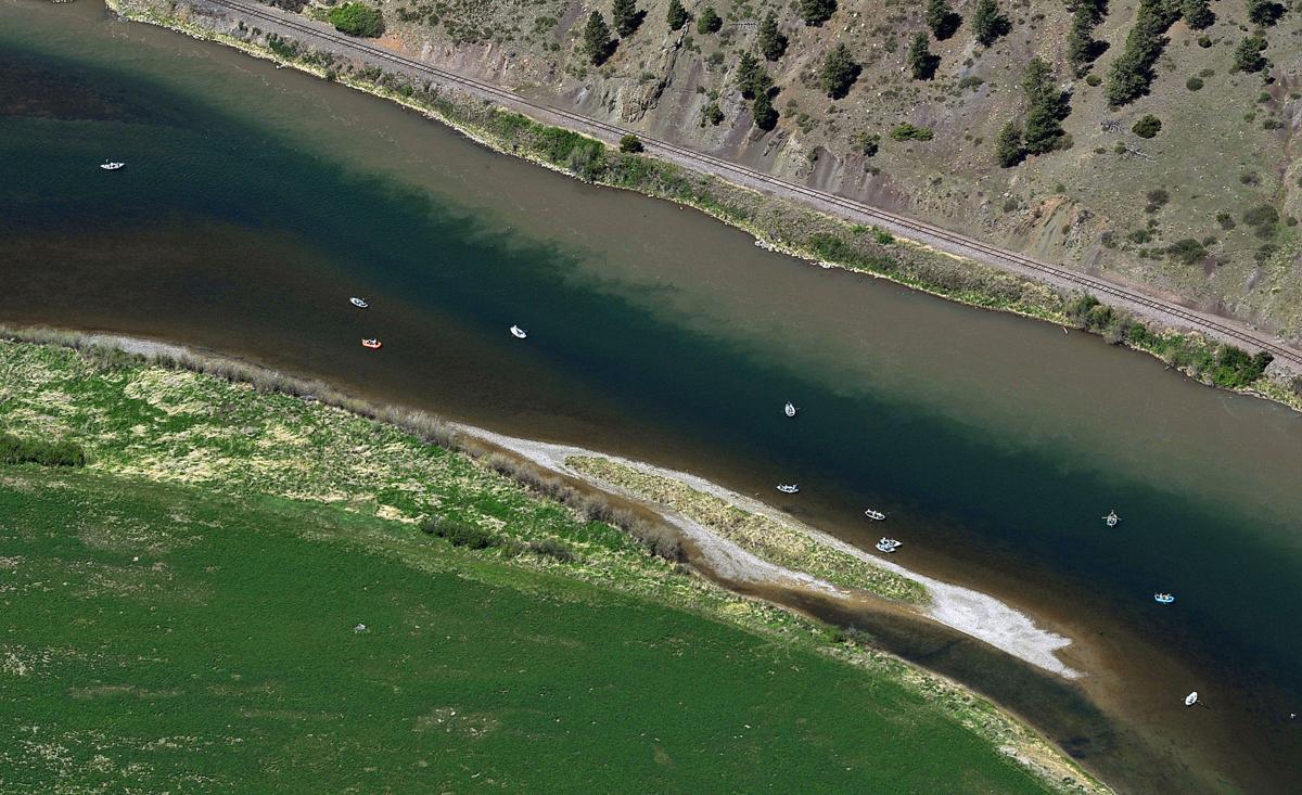 Drift boats crowd Missouri River
