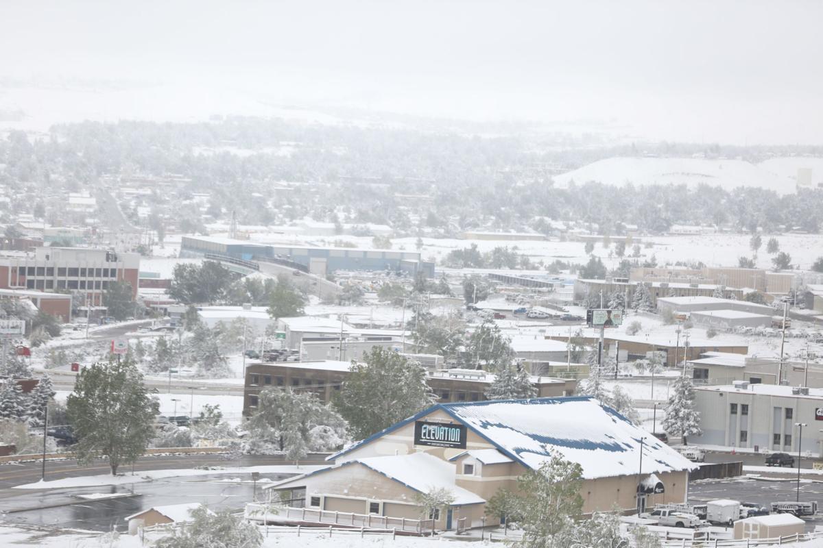 Storm drops more than 6 inches of snow on Casper; 86 mph winds hit Rock Springs