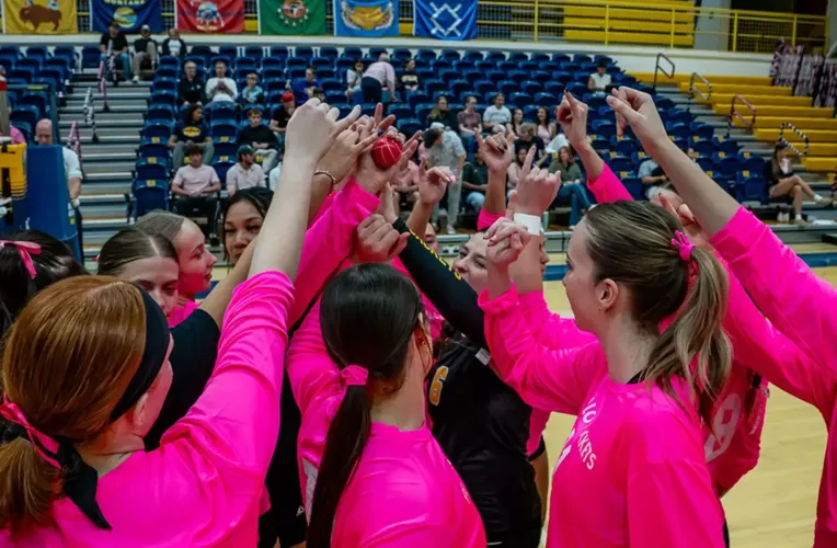 MSUB Celebrates Pink Night in Home Match Against Western Washington