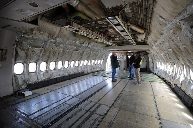 Dc 10 Retardant Tanker Tours Regional Fire Bases Local