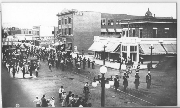 Christmas 1912: 'the Coming Big City' Of Billings Was Full Of Good 