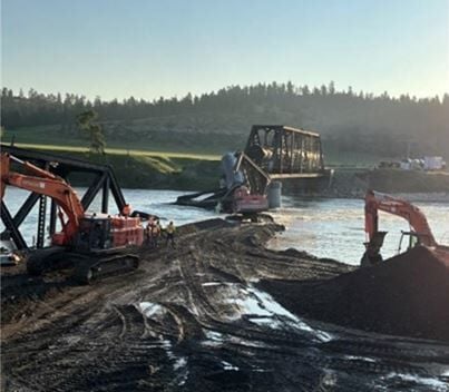 7 of 10 rail cars removed from Yellowstone River train crash