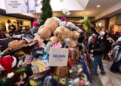Toy Run Draws Hundreds Of Motorcyclists And Gift Donations To Toy Run Draws Hundreds Of Motorcyclists And Gift Donations To Billings