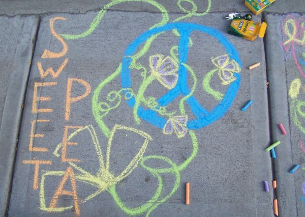 Sweet Pea chalk art