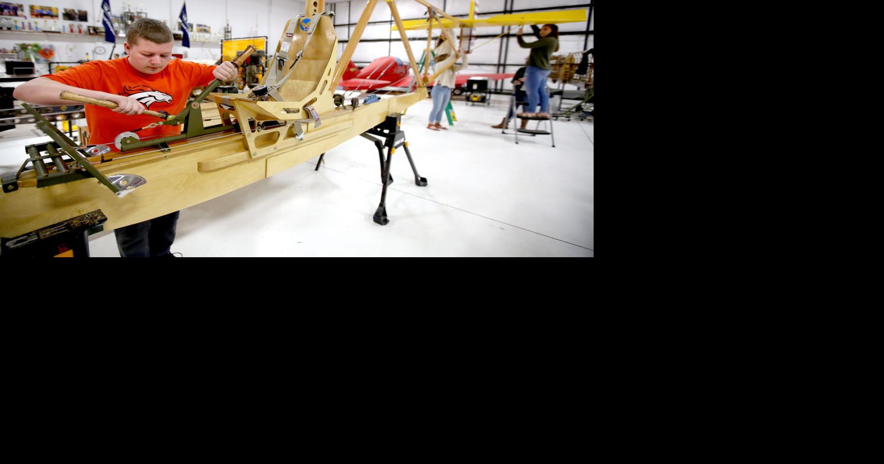 'How’d you like to build an airplane?': Students building 1920s-era ...