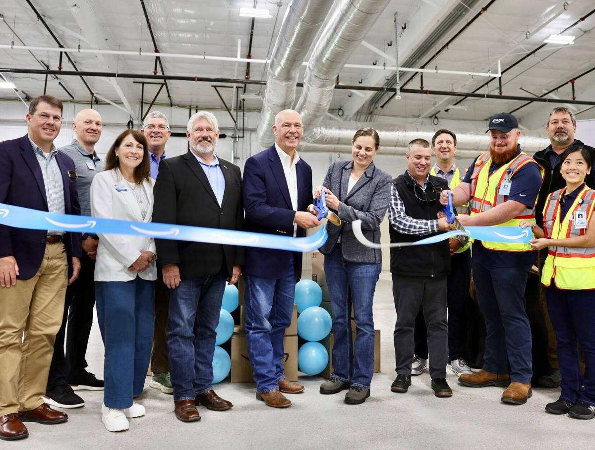 Governor Gianforte Cuts Ribbon on Amazon’s New Facility in Great Falls