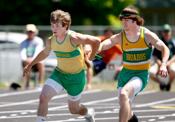 Broadus Boys Cruise To Southern C Divisional Team Title