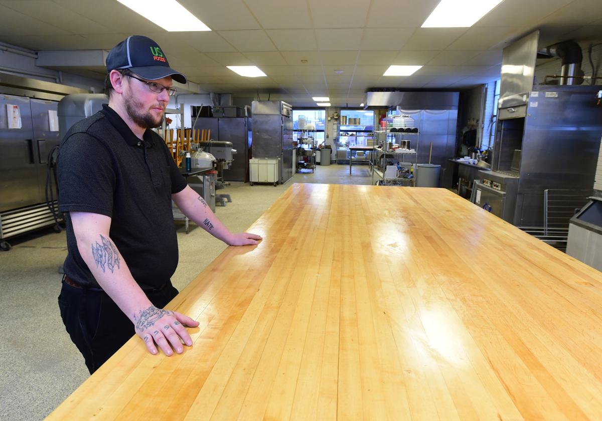 Relatives reopen Log Cabin Bakery under new name | Local ...