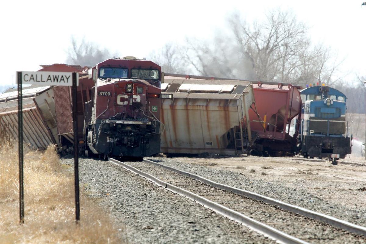 Minnesota town of 200 evacuated after train hits tanker truck Montana