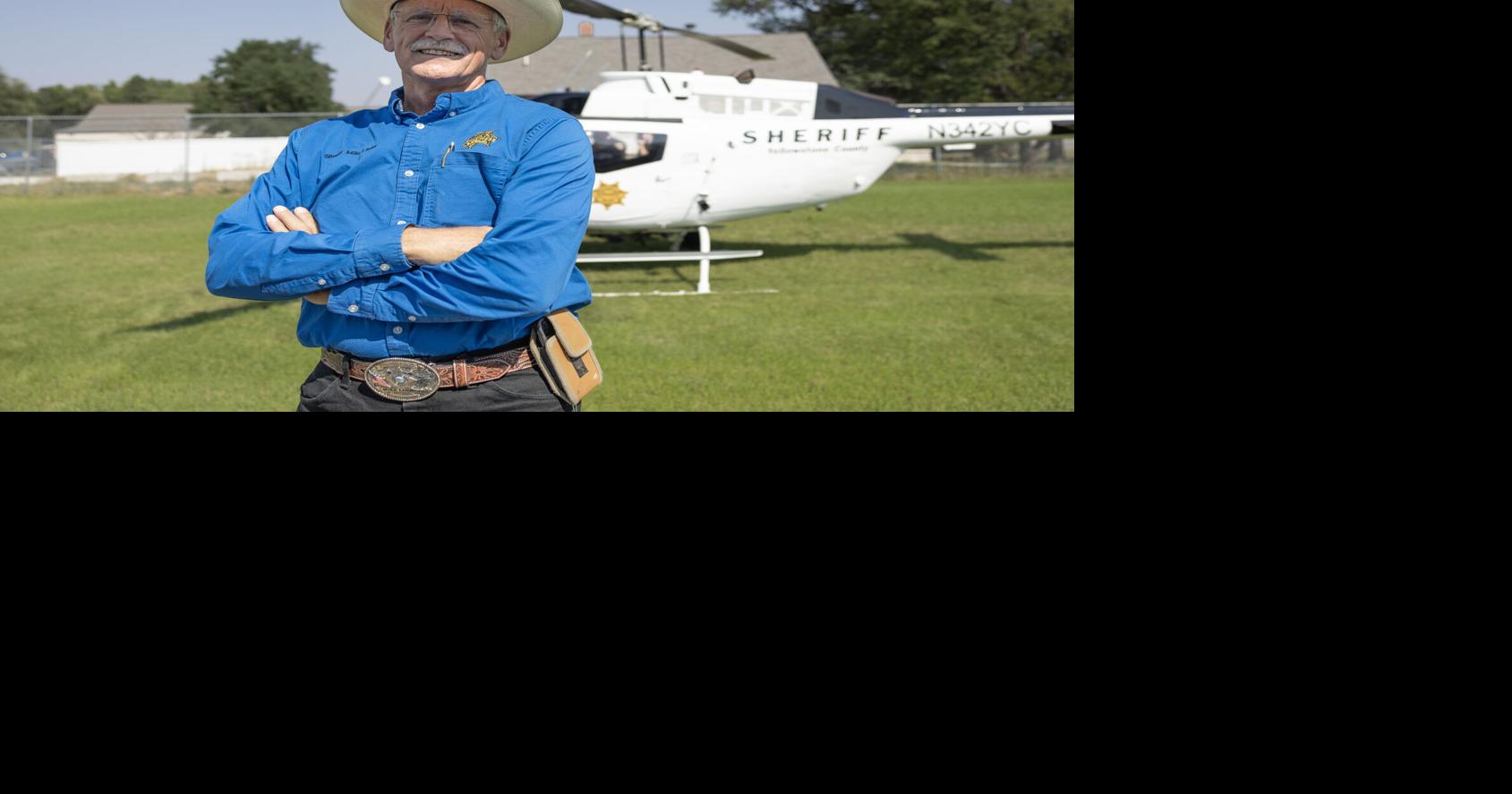 Photos: Sheriff Mike Linder flies home