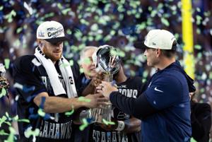 FOOTBALL-NFL-NEP-SEA/