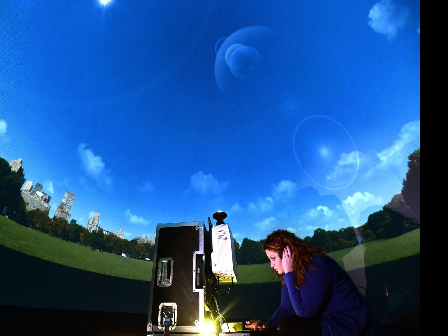 Portable Planets Starlab Brings The Night Sky To Billings Kids Local News Billingsgazette Com Starr labs provide a diverse product line of midi (musical instrument digital interface) interactive guitars, keyboards, controllers, and wireless technology that. portable planets starlab brings the