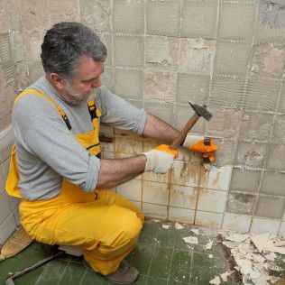 Home-Renovation-Tile-Demolish-79214899.jpg