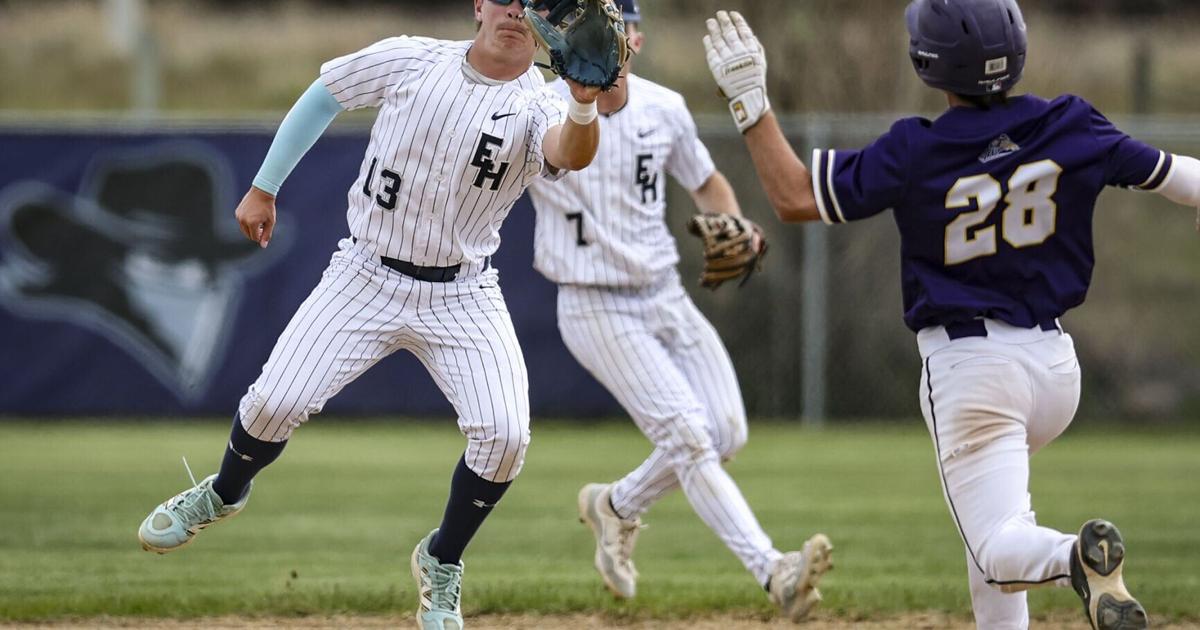 Photos: Laurel Locomotives secure first state tournament appearance