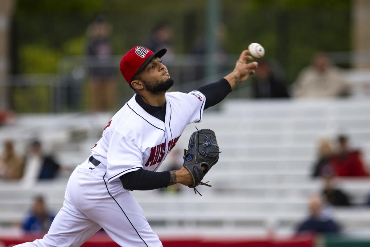 Billings Mustangs Win Wild Affair Over Rocky Mountain Vibes In Independent Home Debut Pioneer League Billingsgazette Com Billings Mustangs Win Wild Affair Over Rocky Mountain Vibes In Independent Home Debut Pioneer League Billingsgazette Com