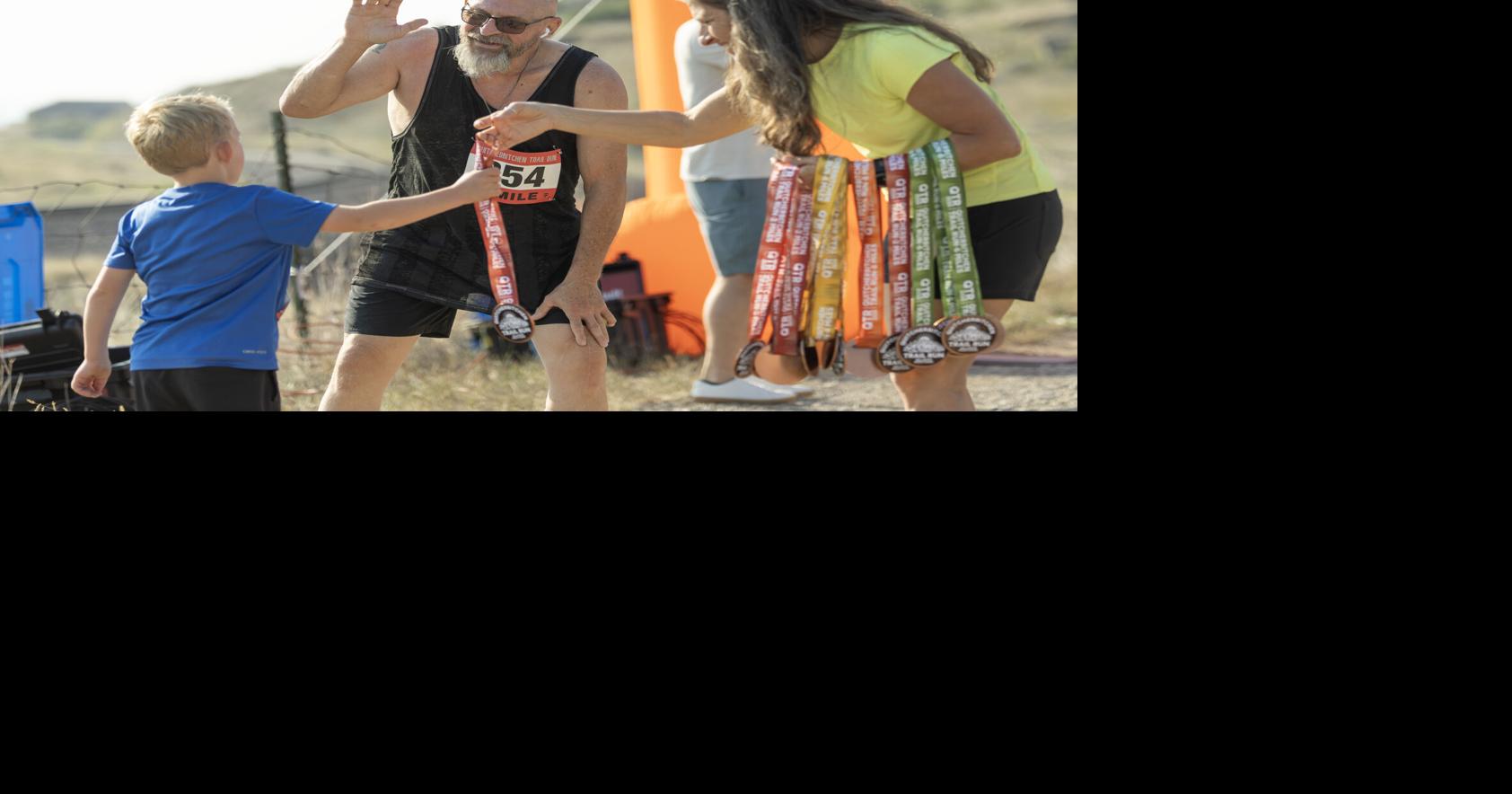 Photos: Quitcherbitchen Trail Run at Phipps Park