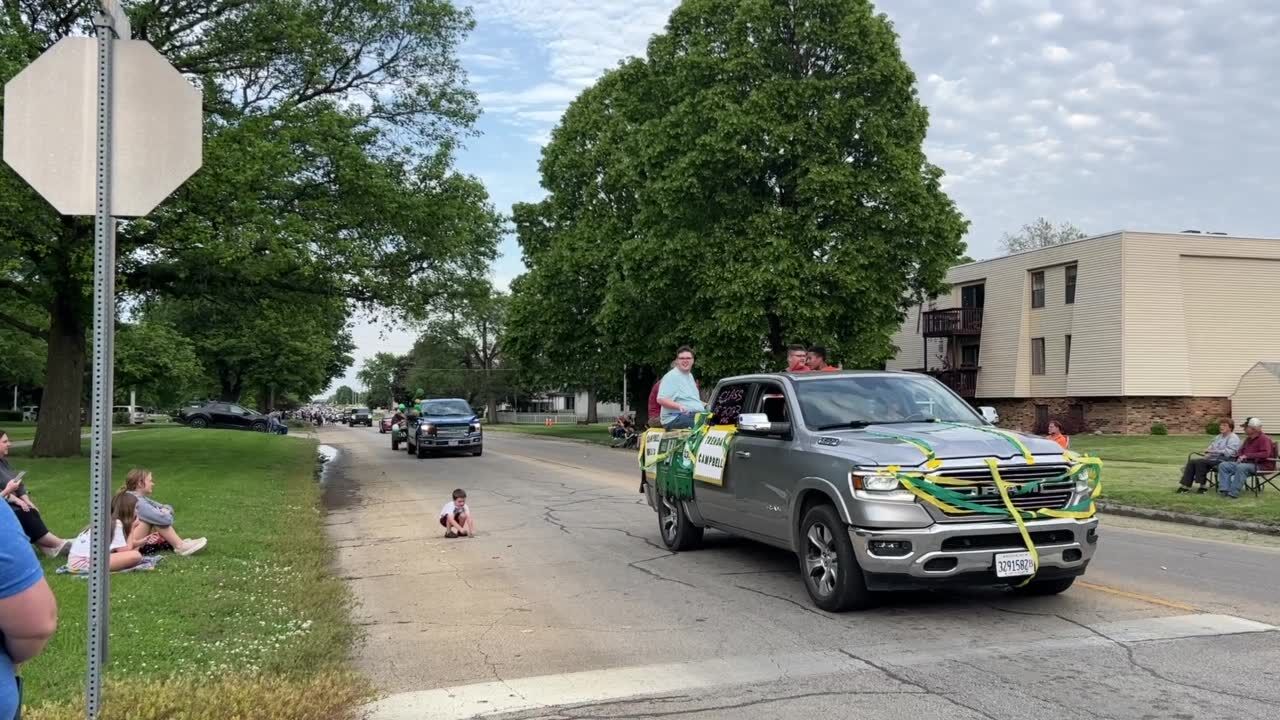 2023 Mattoon High School Senior Parade