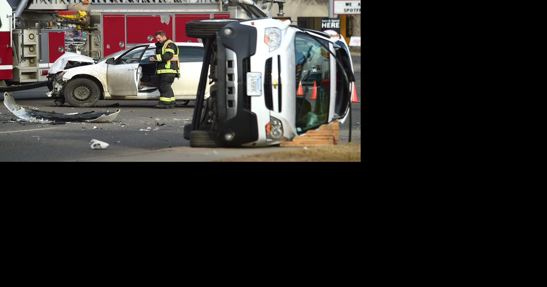 Billings police looking for 3 people who ran after rollover car crash