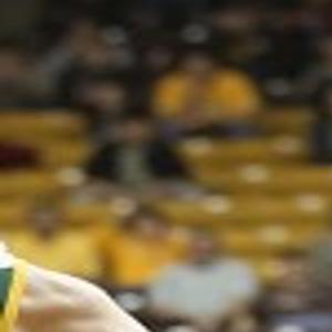 Wyoming Beat N Dakota St 78 75 In Cbi Mens Basketball