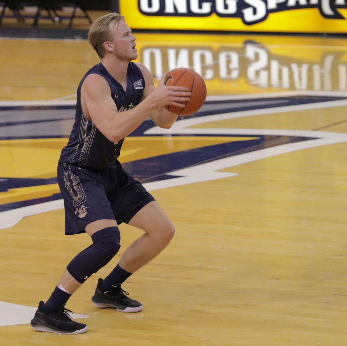 Montana State Men Top Appalachian State In Tourney Opener