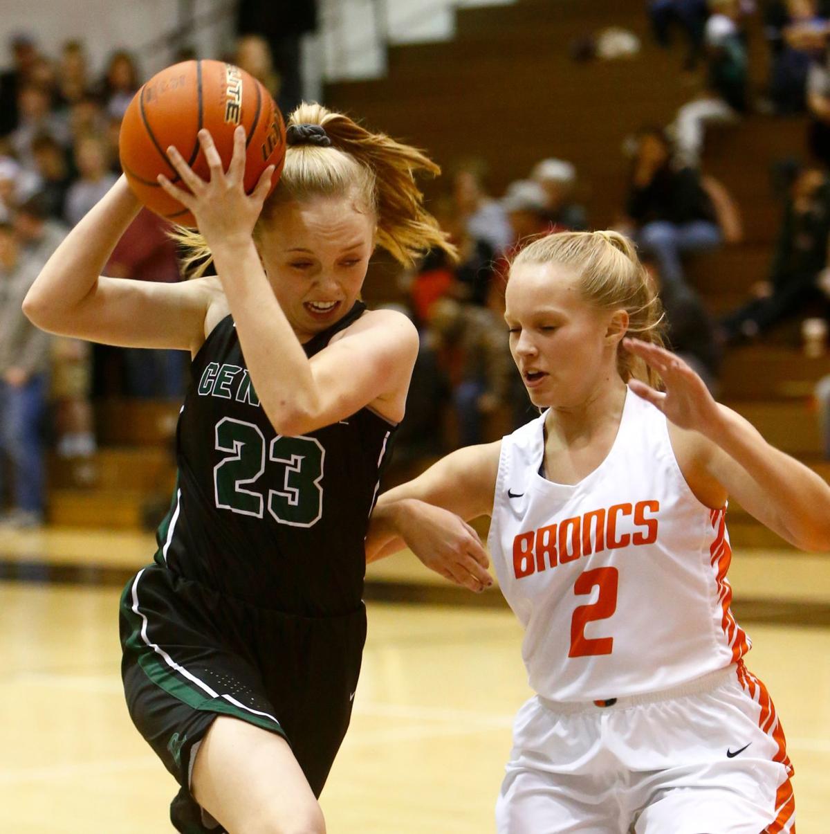 Billings Central Girls Make Early Lead Stand Up Against Billings Senior Girls Basketball Billingsgazette Com
