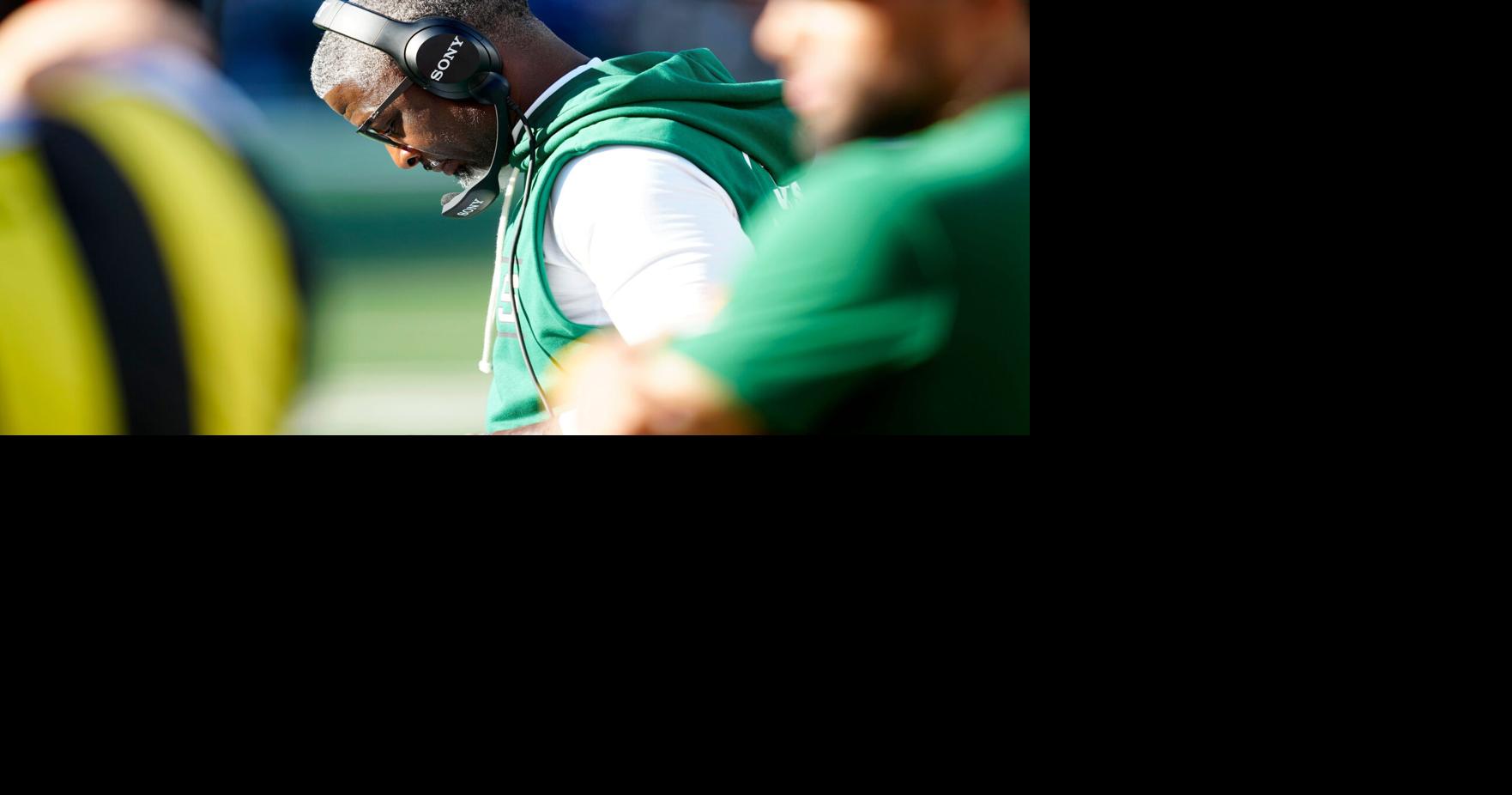 New York Jets coach, Aaron Glenn suffered another loss, this time to the previously winless, Miami Dolphins, Sunday, Oct. 25, 2026, at East Rutherford.