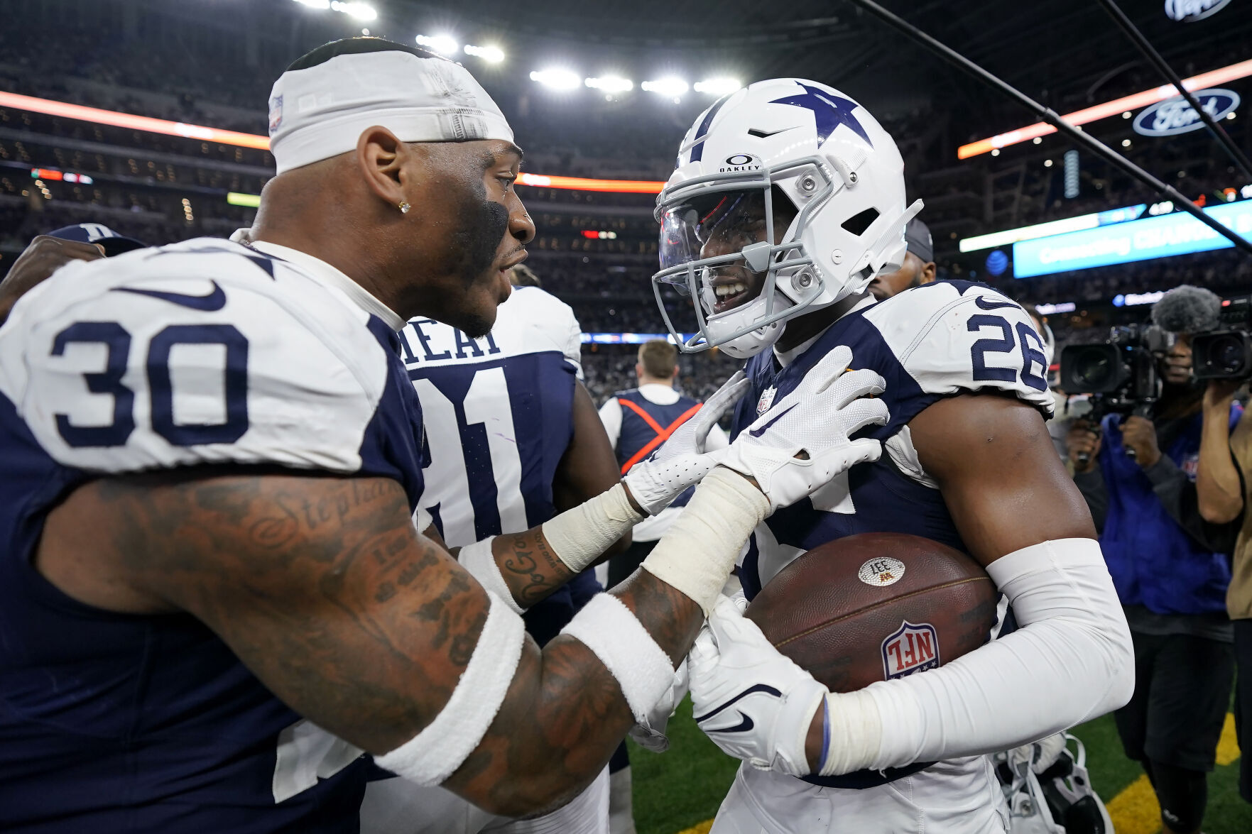 Cowboys Beat Commanders For 13th Straight Win At Home