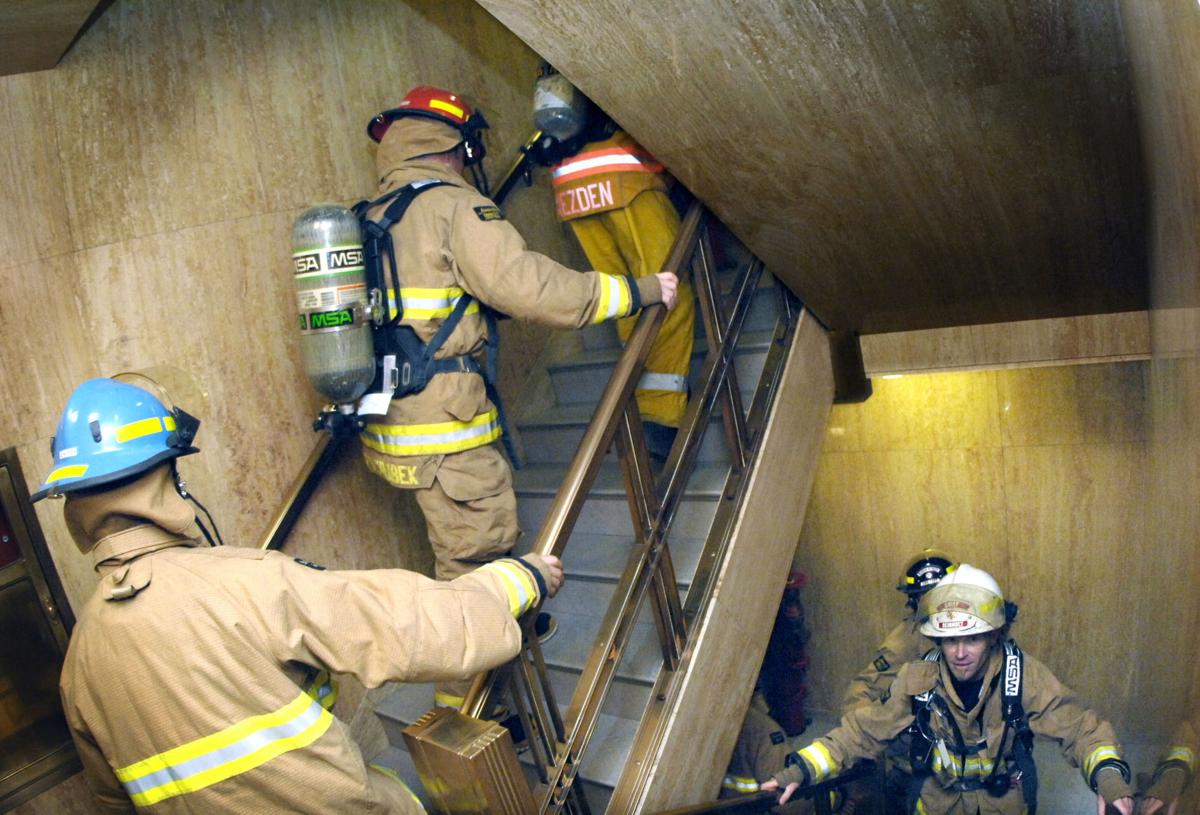 091217-nws-stair-climb-1