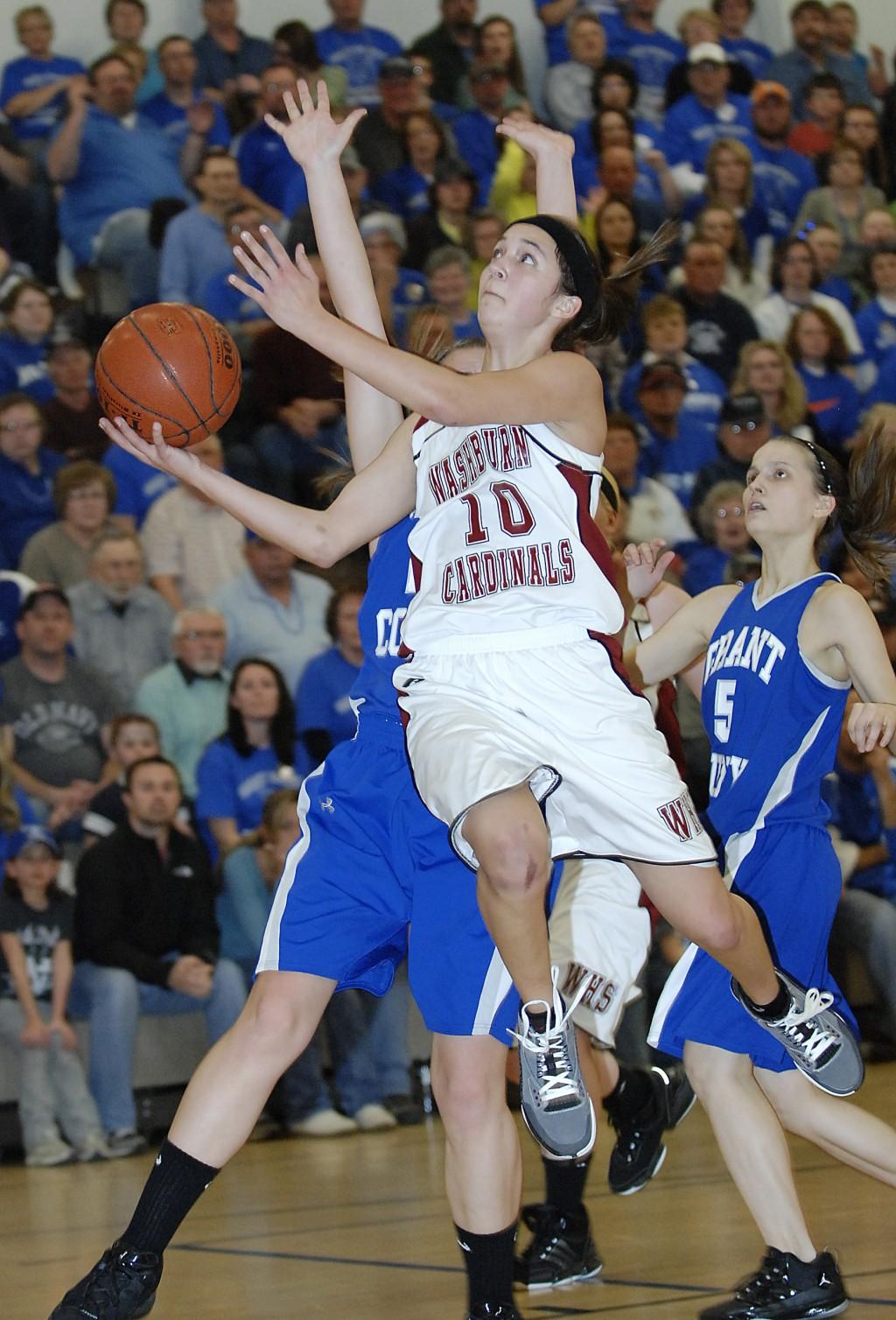 Clayton Pacing Washburn Girls Basketball Team With All Around Play