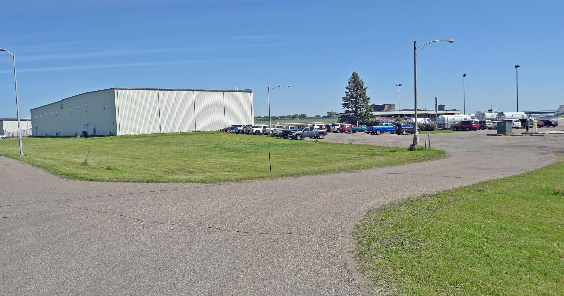 Executive Air Taxi gets city OK for hangar project - Vimarsana News