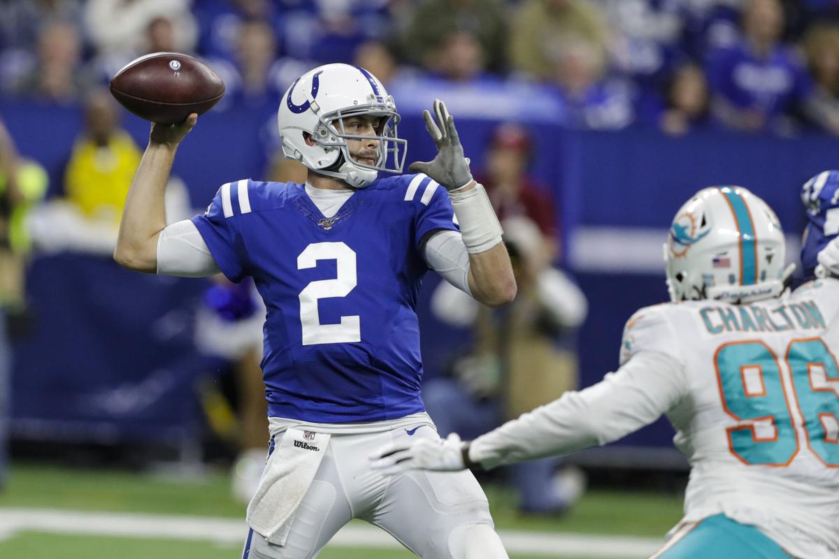 Patriots Bring Back Hoyer Bismarcktribune Com