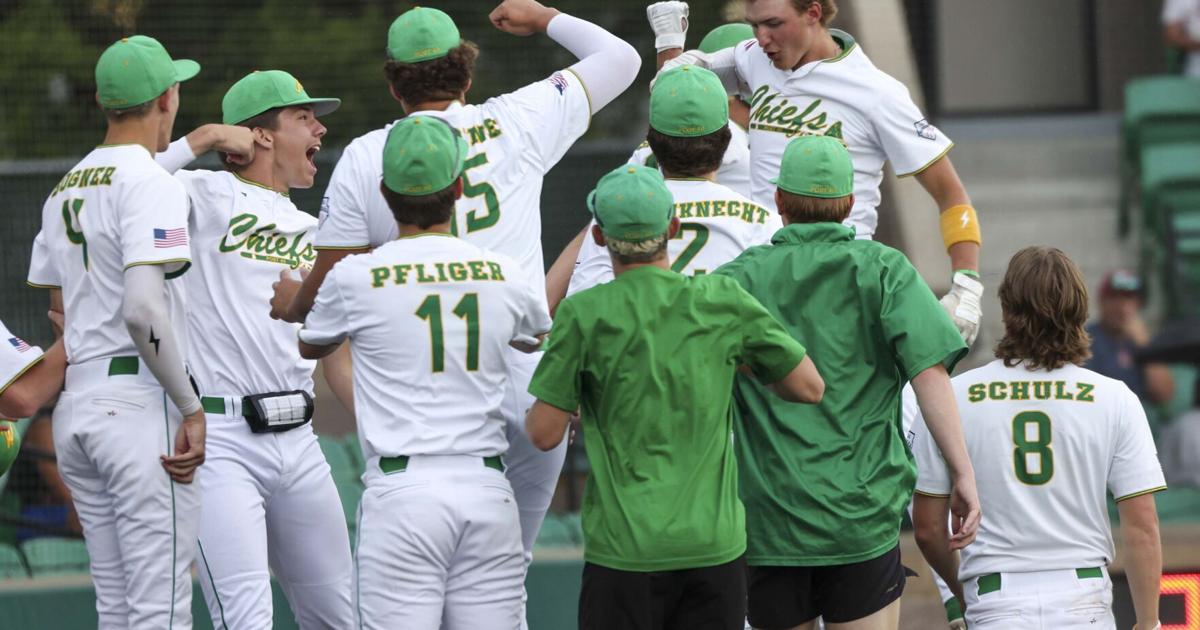 Mandan Chiefs sweep Bismarck Govs over Fourth of July