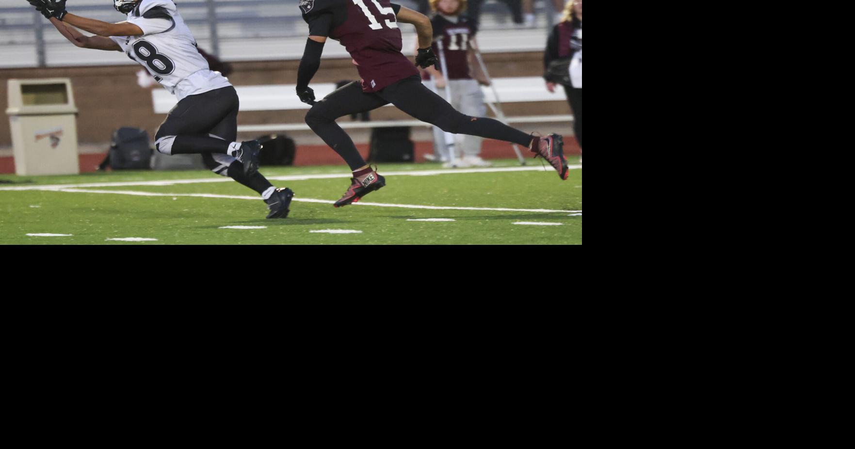 Bismarck scores late-half touchdowns to hold off Mandan