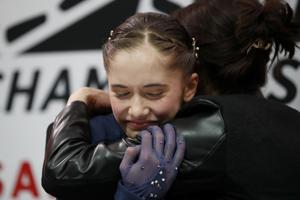 Teen Isabeau Levito wins U.S. women's figure skating title