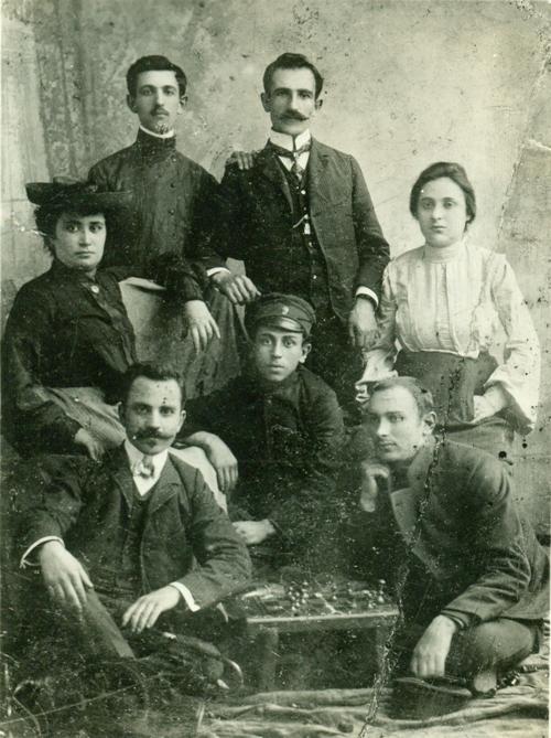 Photo 1
