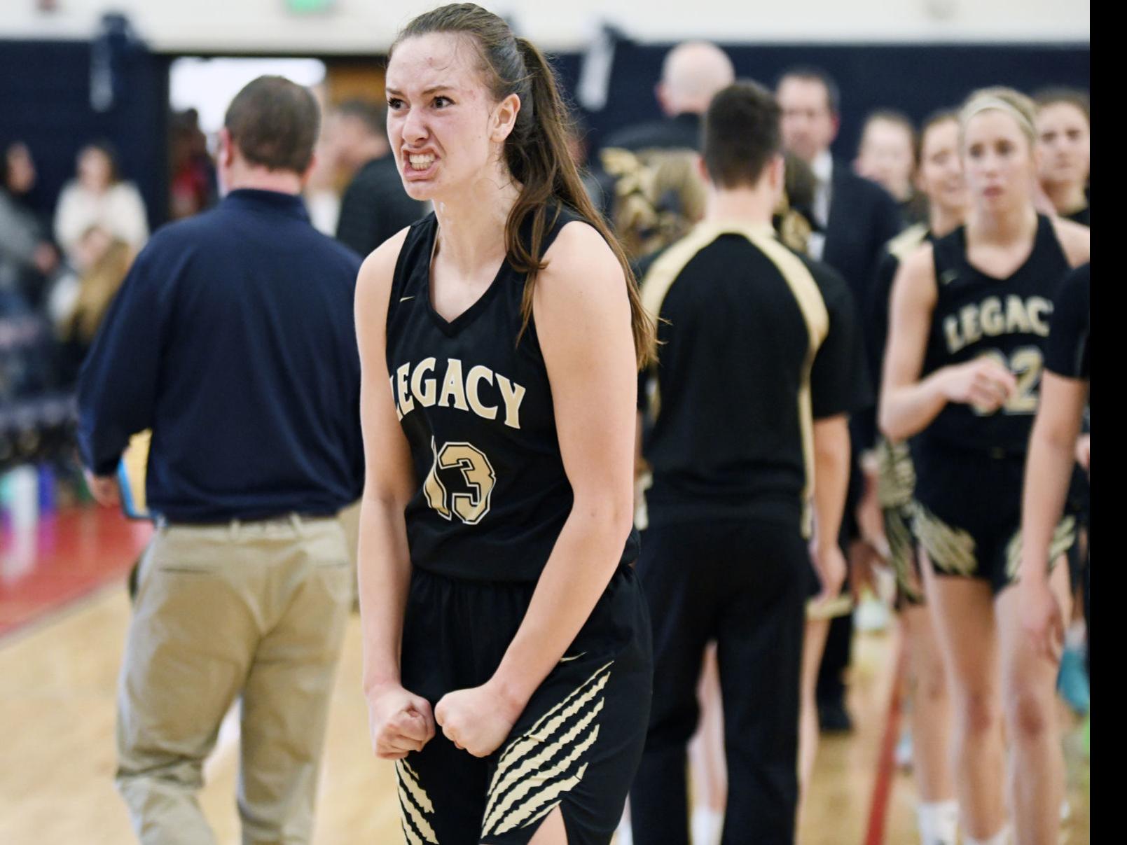 Sabers Rally Late To Beat Patriots Sports Bismarcktribune Com