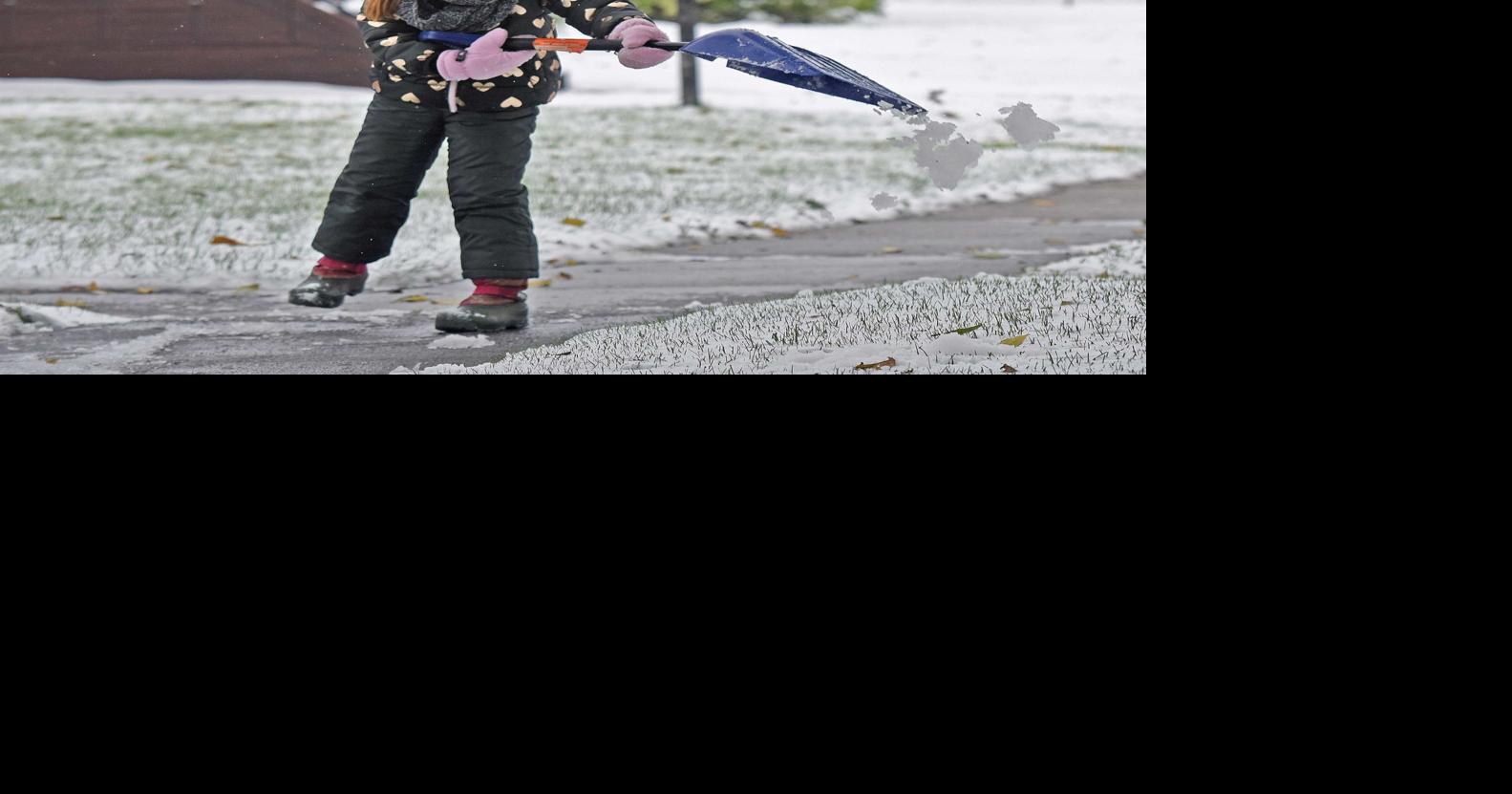 Photos Thursday snow in BismarckMandan