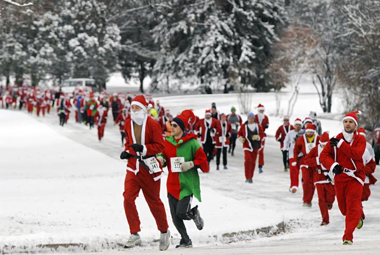 121315-nws-santa-run-1