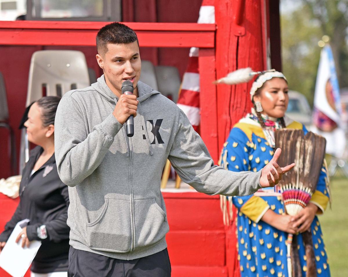 090917-nws-powwow7.jpg