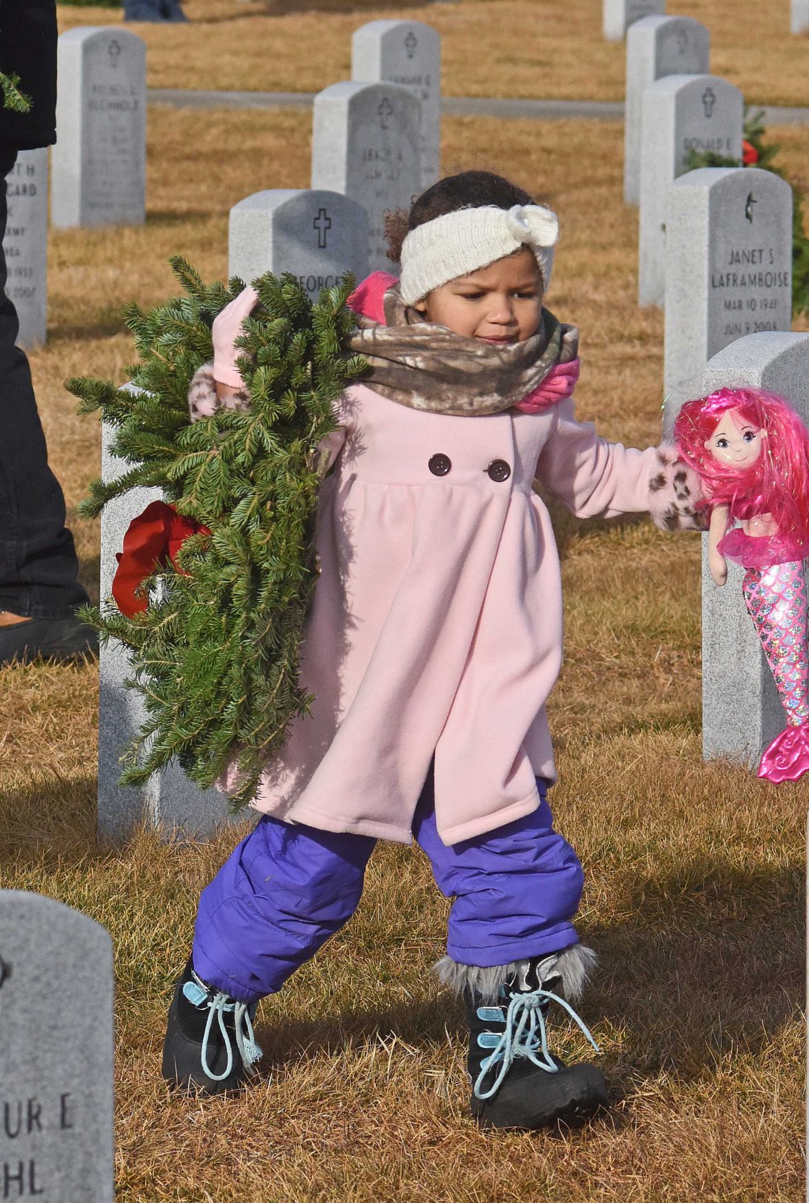 Wreaths Across America ND Veterans Cemetery Tribune Photo